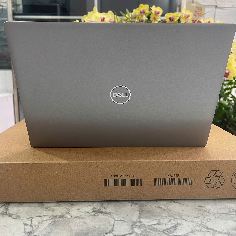 Dell Latitude 3330 CORE I5-1155G7 RAM 8GB SSD 256GB MÀN HÌNH : 13.3 Inch FHD IPS