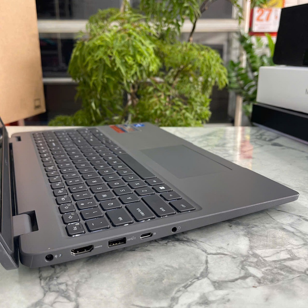 Dell Latitude 3540 CORE I5 - 1335U RAM 16GB SSD 256GB MÀN HÌNH : 15.6 Inch FHD IPS