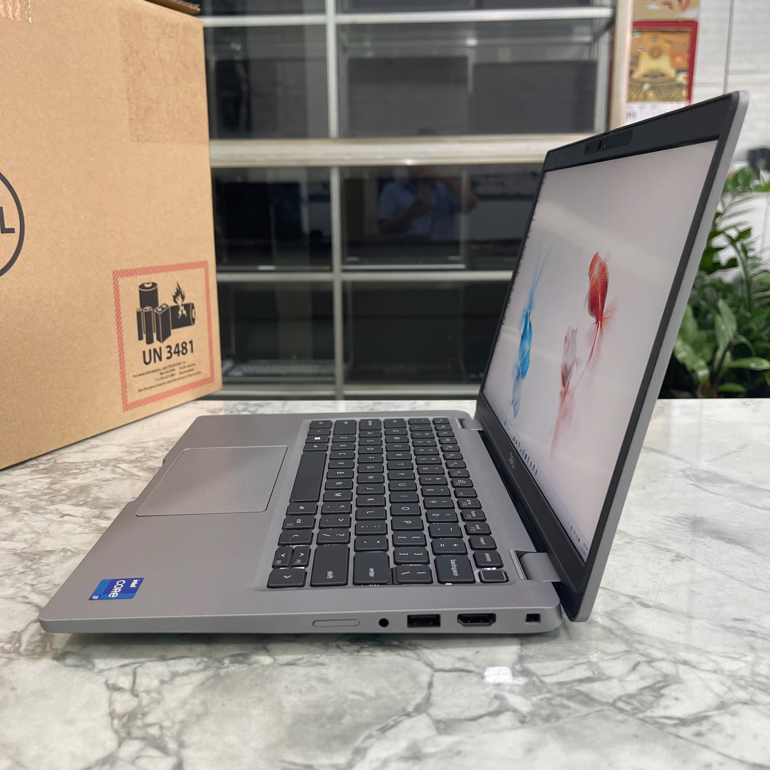 Dell Latitude 5320 Core I7-1185G7 Ram 16GB Ssd 256GB Màn Hình : 13.3″Fhd IPS
