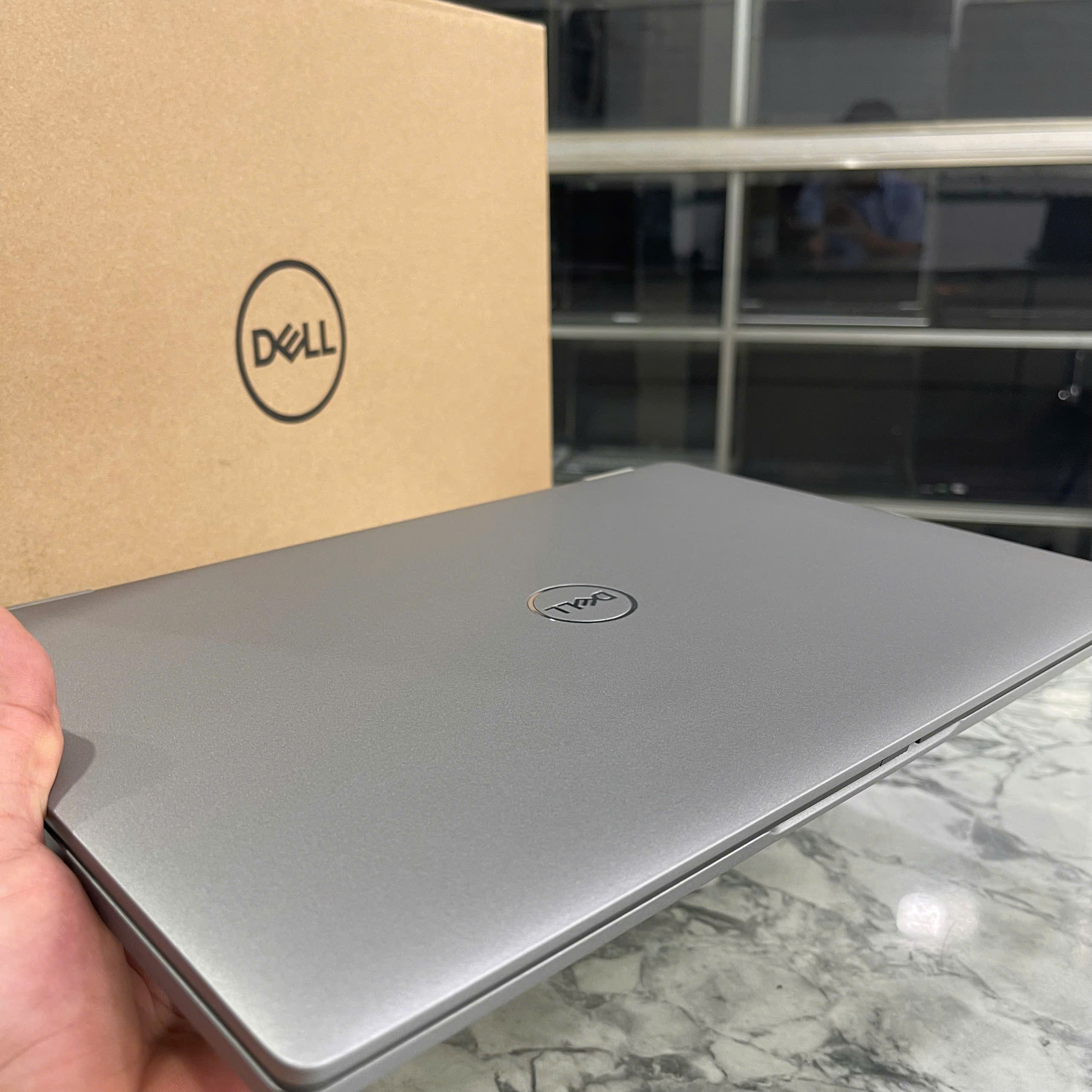 Dell Latitude 5320 Core I7-1185G7 Ram 16GB Ssd 256GB Màn Hình : 13.3″Fhd IPS
