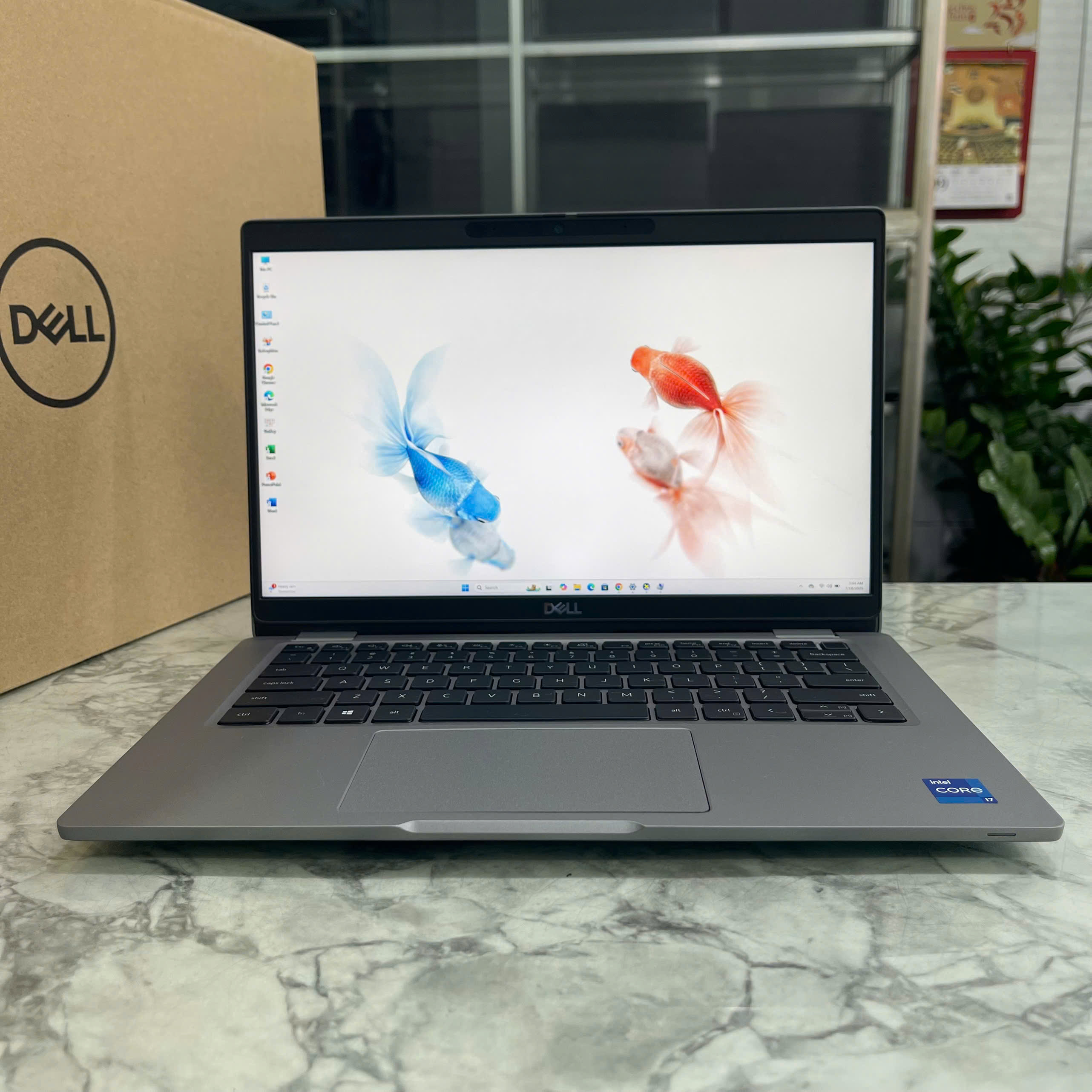 Dell Latitude 5320 Core I7-1185G7 Ram 16GB Ssd 256GB Màn Hình : 13.3″Fhd IPS