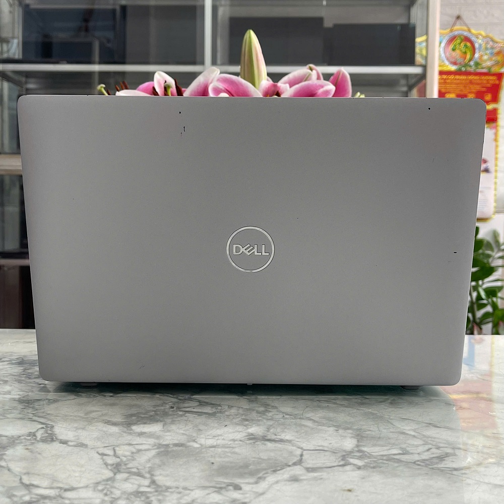 Dell Latitude 5411 CORE I7 -10850H RAM 8GB SSD 256GB Geforce MX250 MÀN HÌNH : 14 Inch FHD IPS