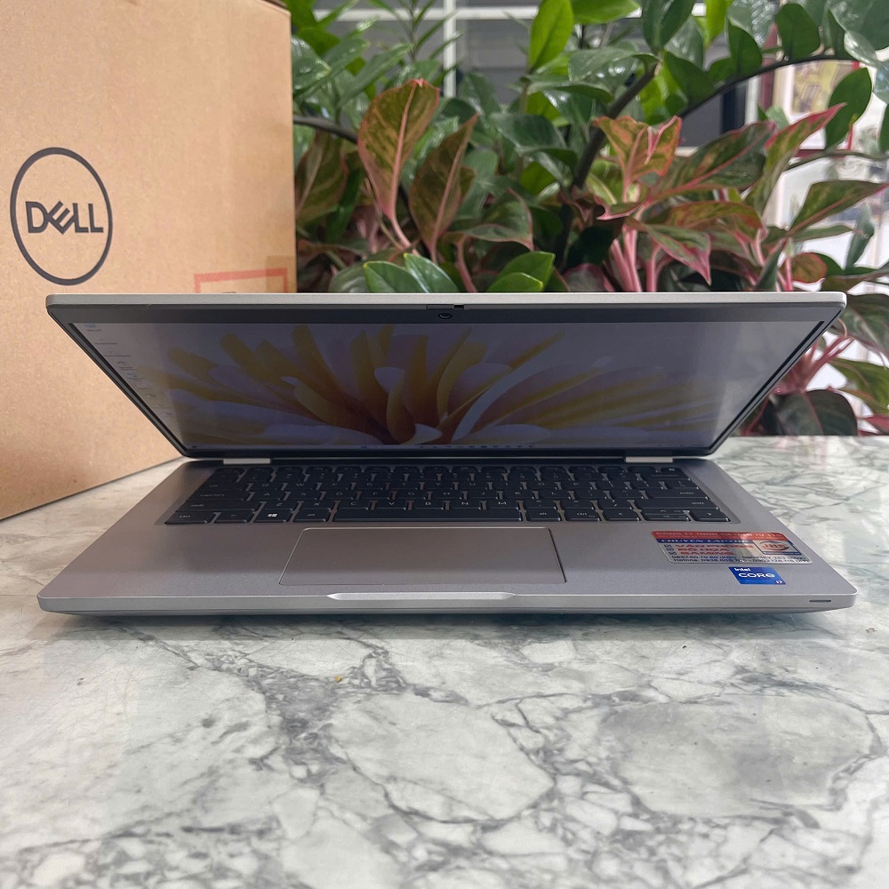 Dell Latitude 5420 Máy LikeNew CORE™ I7-1185G7 RAM 8GB SSD 256GB Màn Hình 14.0''Inch Fhd IPS