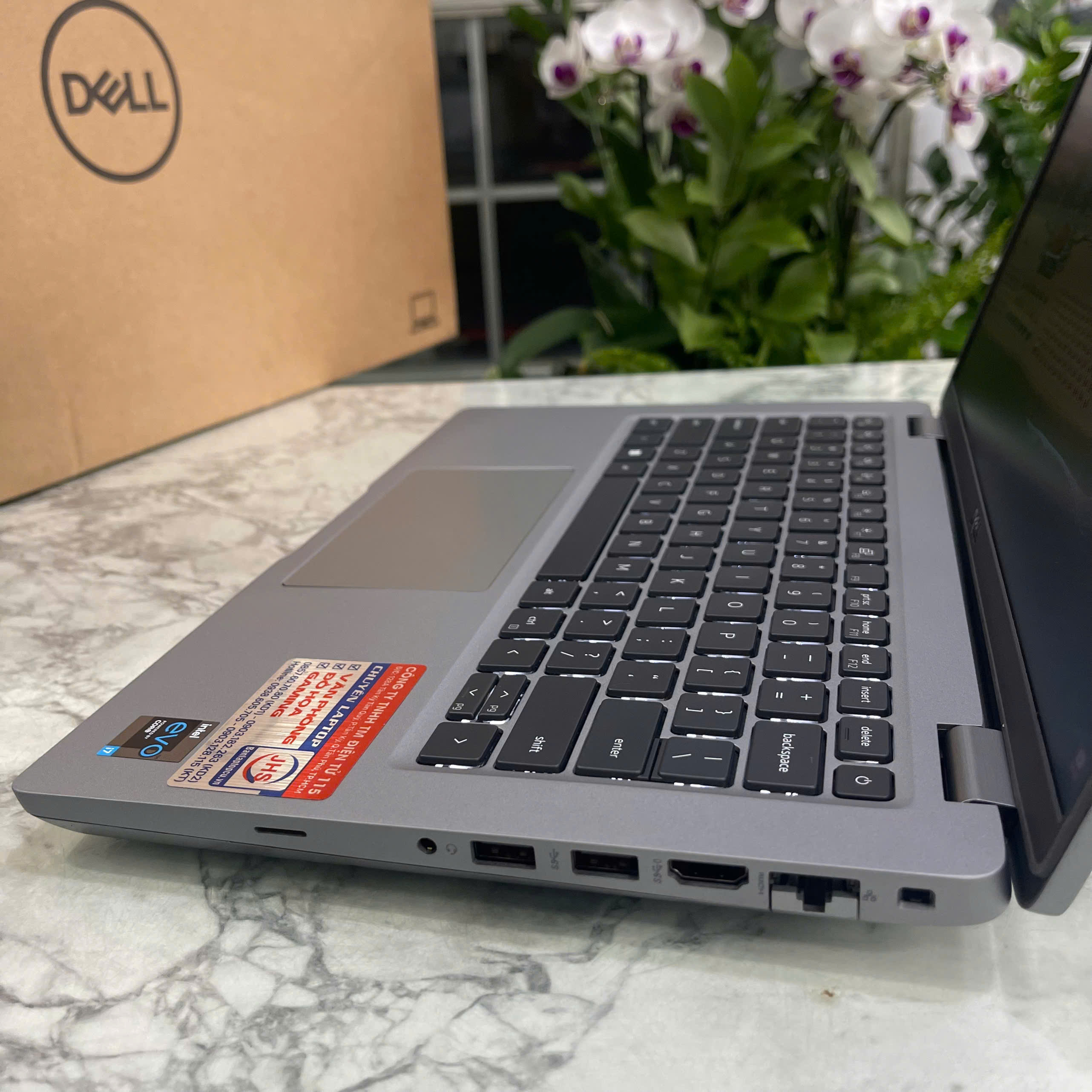 Dell Latitude 5421 Core I5-11500H RAM 16GB SSD 256GB MÀN HÌNH : 14.0 Inch FHD IPS 
