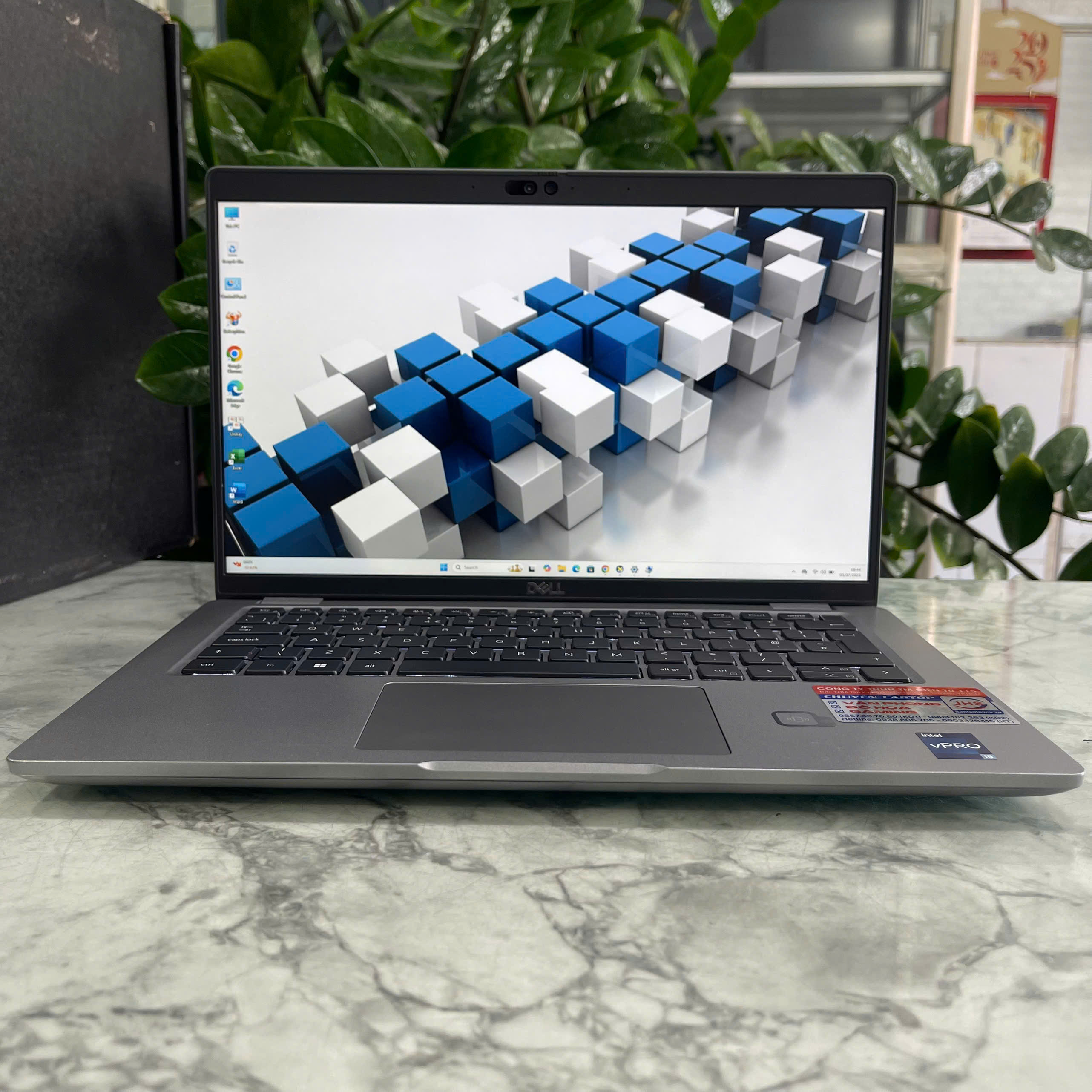 Dell Latitude 5440 Core I5-1345U Ram 16GB Ssd 512GB Màn Hình : 14 Inch FullHD IPS