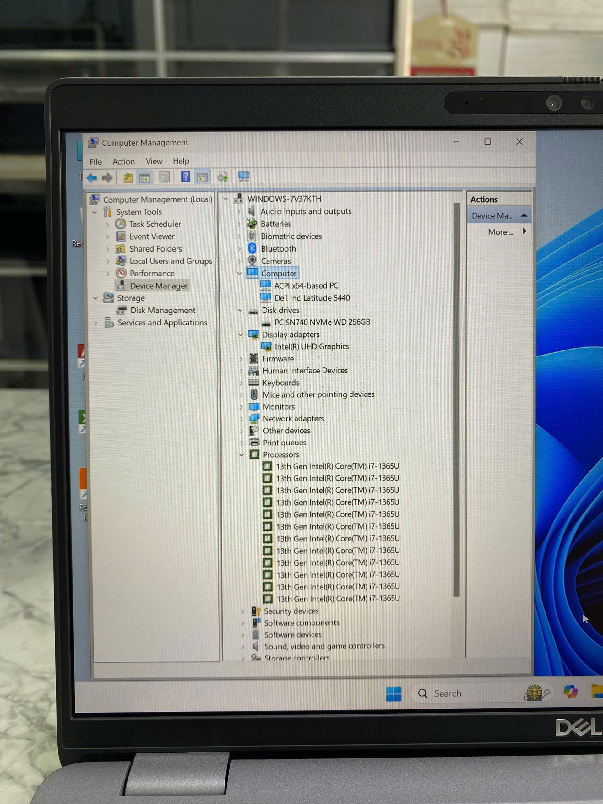 Dell Latitude 5440 CORE I7-1365U RAM 16GB SSD 256GB MÀN HÌNH : 14 Inch FullHD IPS