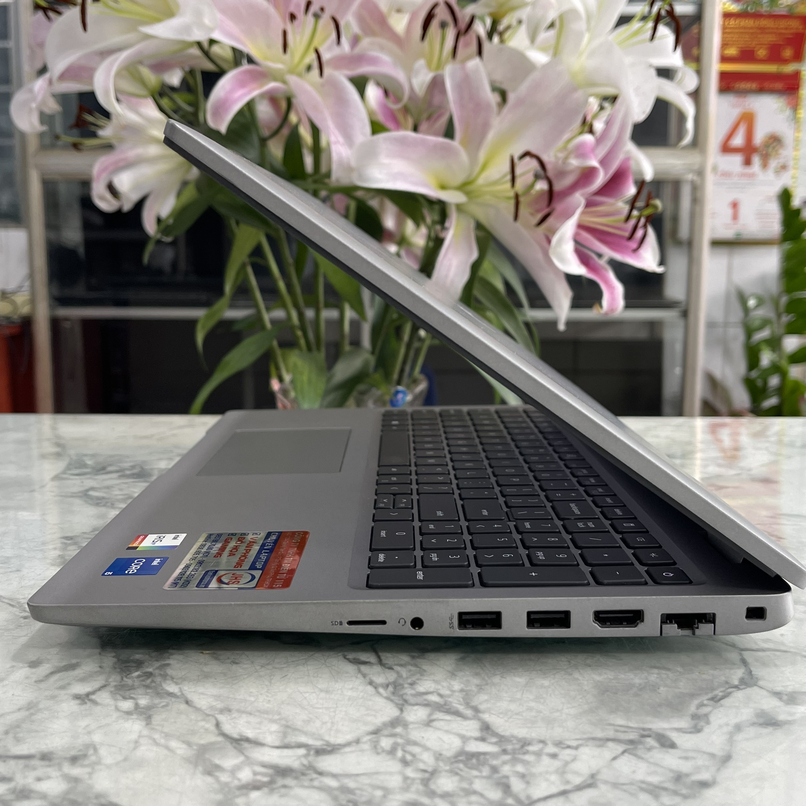 Dell Latitude 5520 Core I5 -1145G7 Ram 16Gb Ssd 256Gb Màn Hình 15.6 Inch Fhd IPS