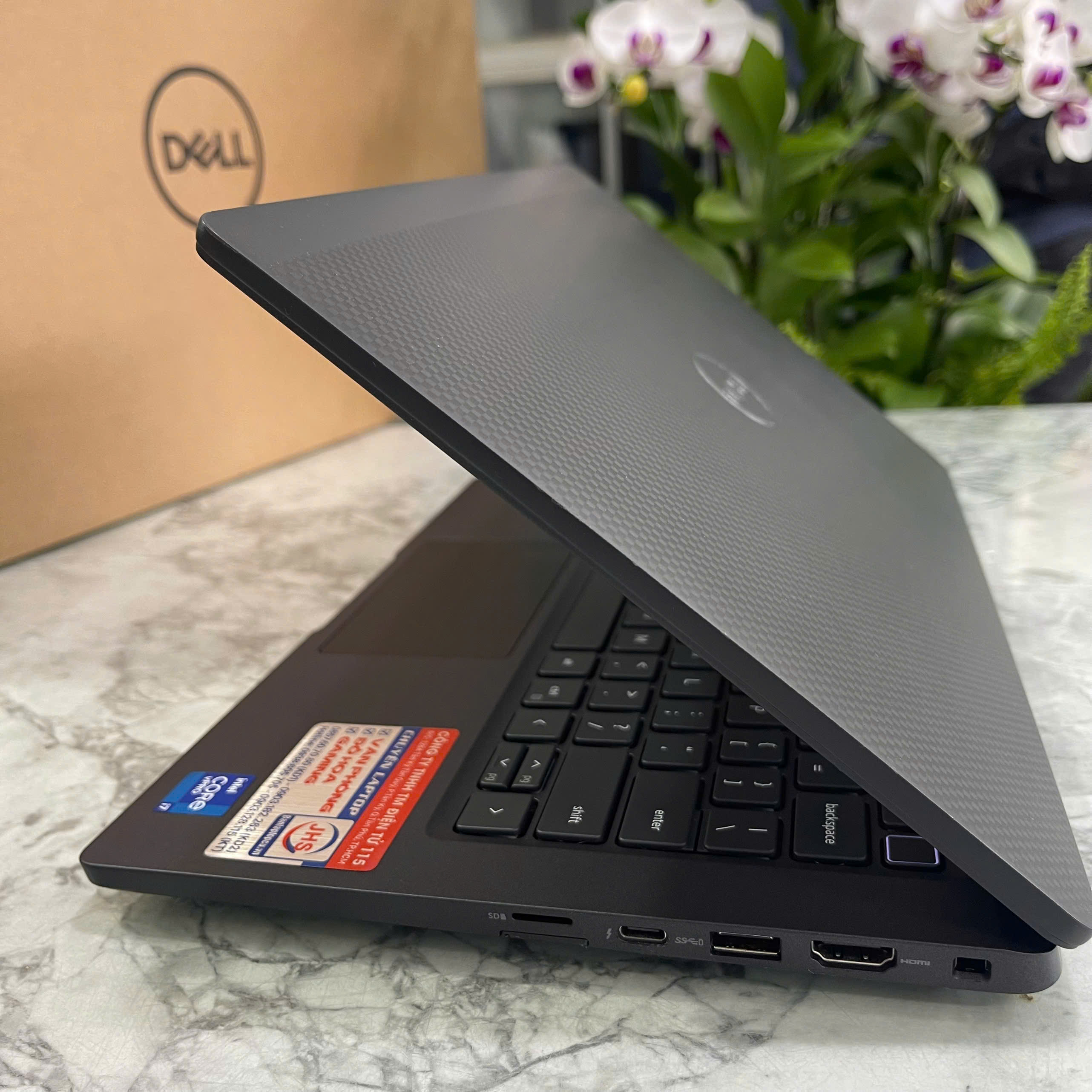 Dell Latitude 7320 Core™ I7-1185G7 RAM 16GB SSD 256GB Màn Hình 13.3Inch IPS FHD