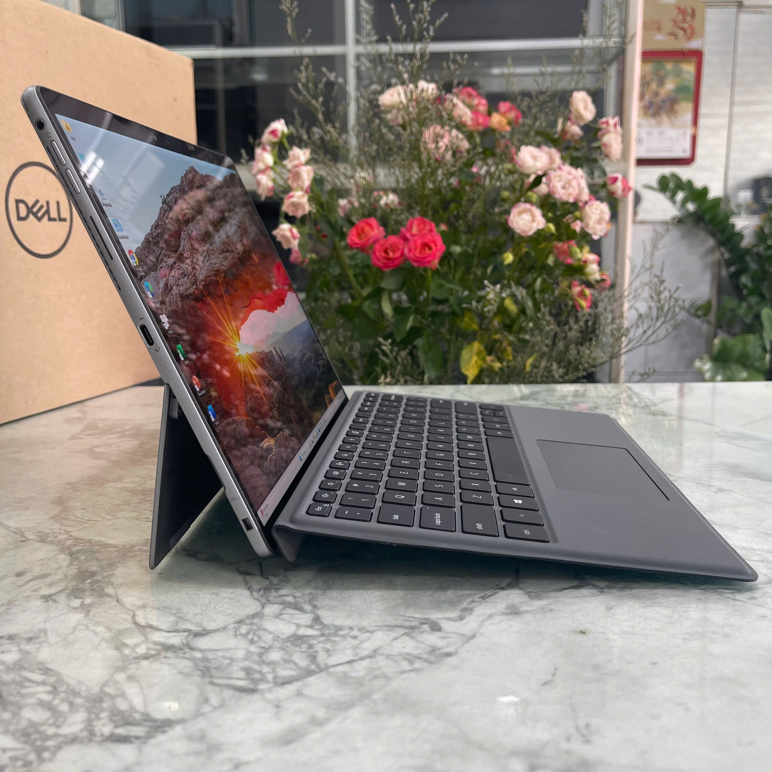 Dell Latitude 7320 Detachable Core I7-1180G7 Ram 16GB Ssd 512GB Màn hình : 13″ FHD+ Touch, 500 nits
