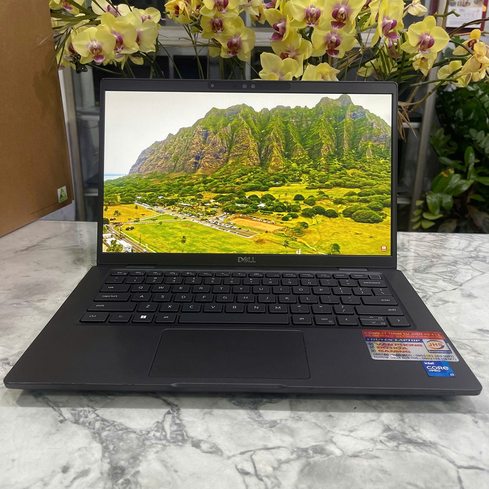 Dell Latitude 7330 CORE I7-1265U  RAM 16GB  SSD 256GB MÀN HÌNH : 13.3 Inch FHD IPS