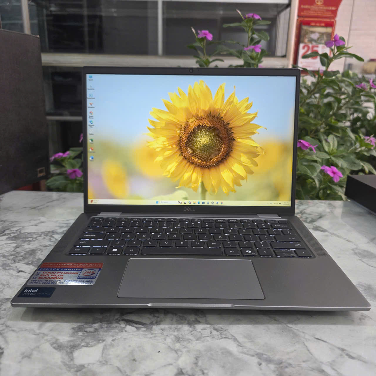 Dell Latitude 7350 Vỏ Nhôm Nguyên Khối Ultra 7 165U RAM 16GB SSD 512GB MÀN HÌNH : 13.3" FHD+