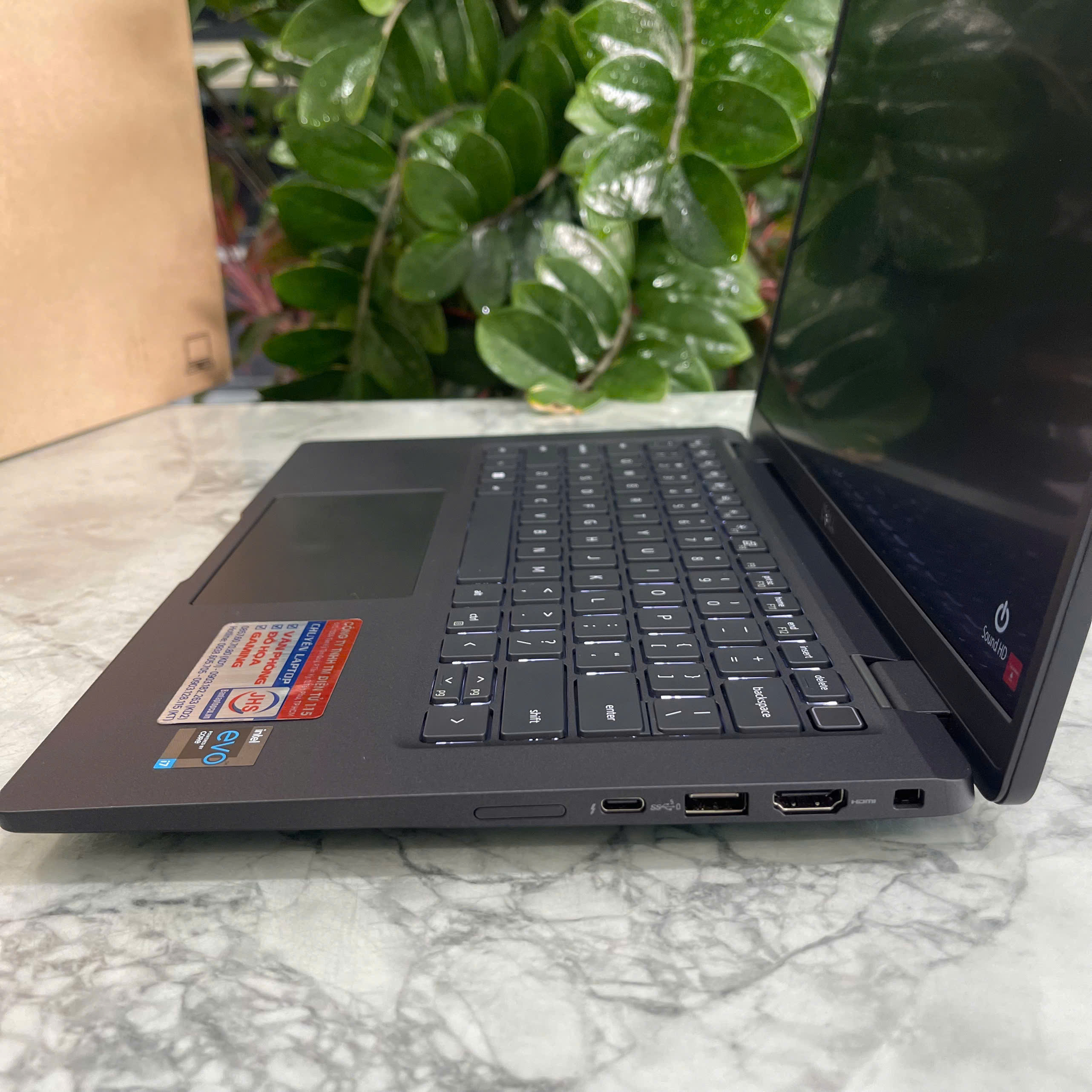 Dell Latitude 7430 Core I7-1265U Ram 32GB Ssd 1.000GB Màn Hình 14.0″ Inch IPS FullHD