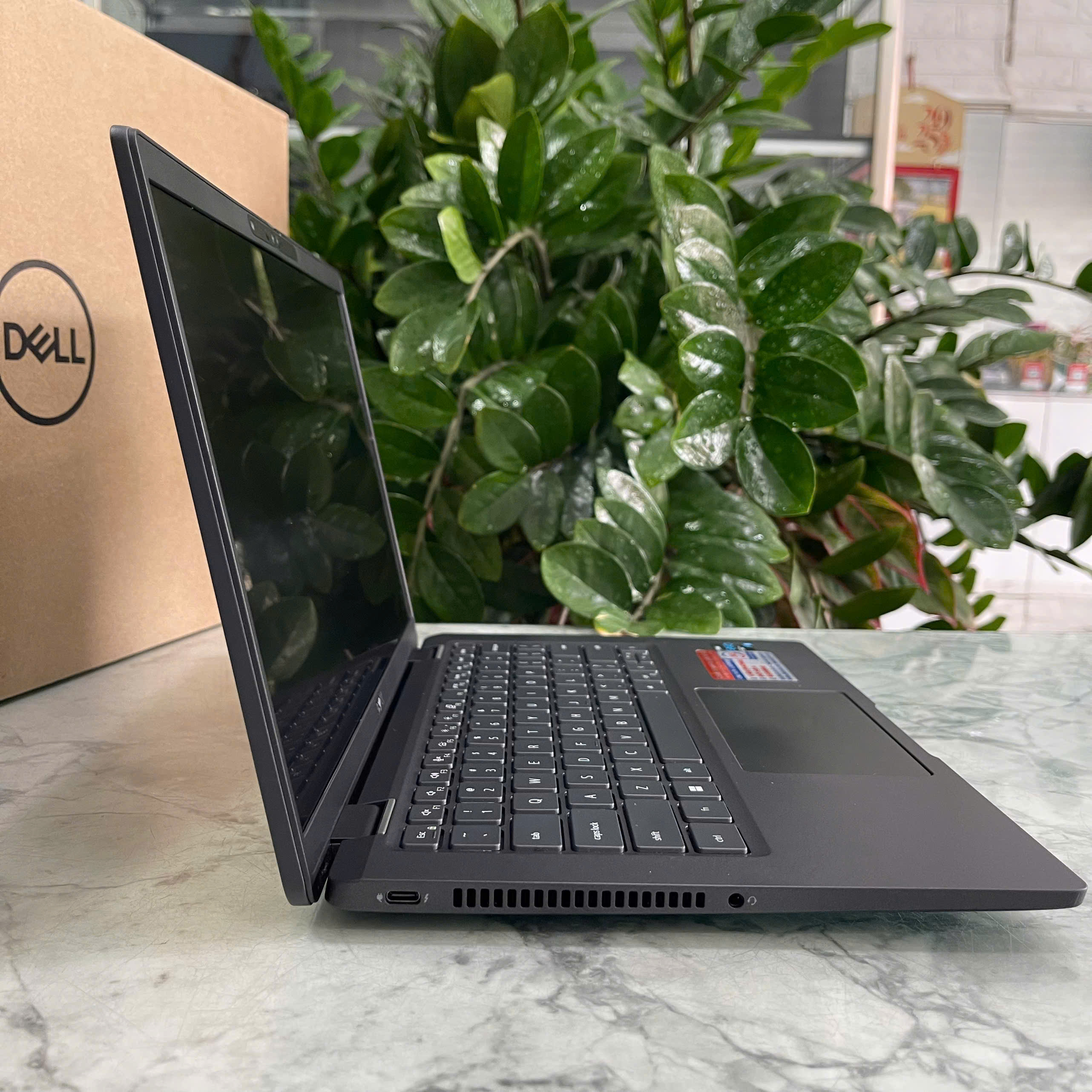 Dell Latitude 7430 Core I7-1265U Ram 32GB Ssd 1.000GB Màn Hình 14.0″ Inch IPS FullHD