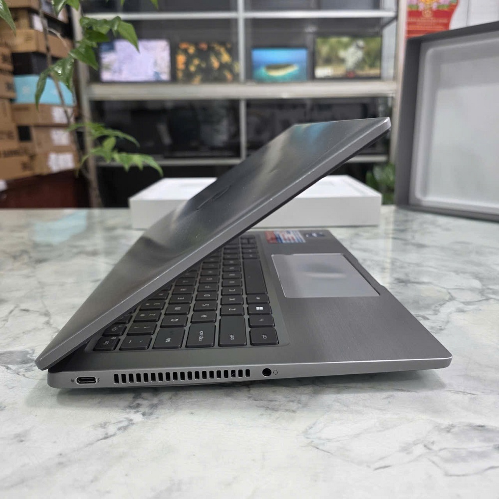 DELL LATITUDE 7430 Vỏ Nhôm Nguyên Khối CORE I7-1265U7 RAM 16GB SSD 256GB MÀN HÌNH : 14.0''Inch Fhd+ Touch