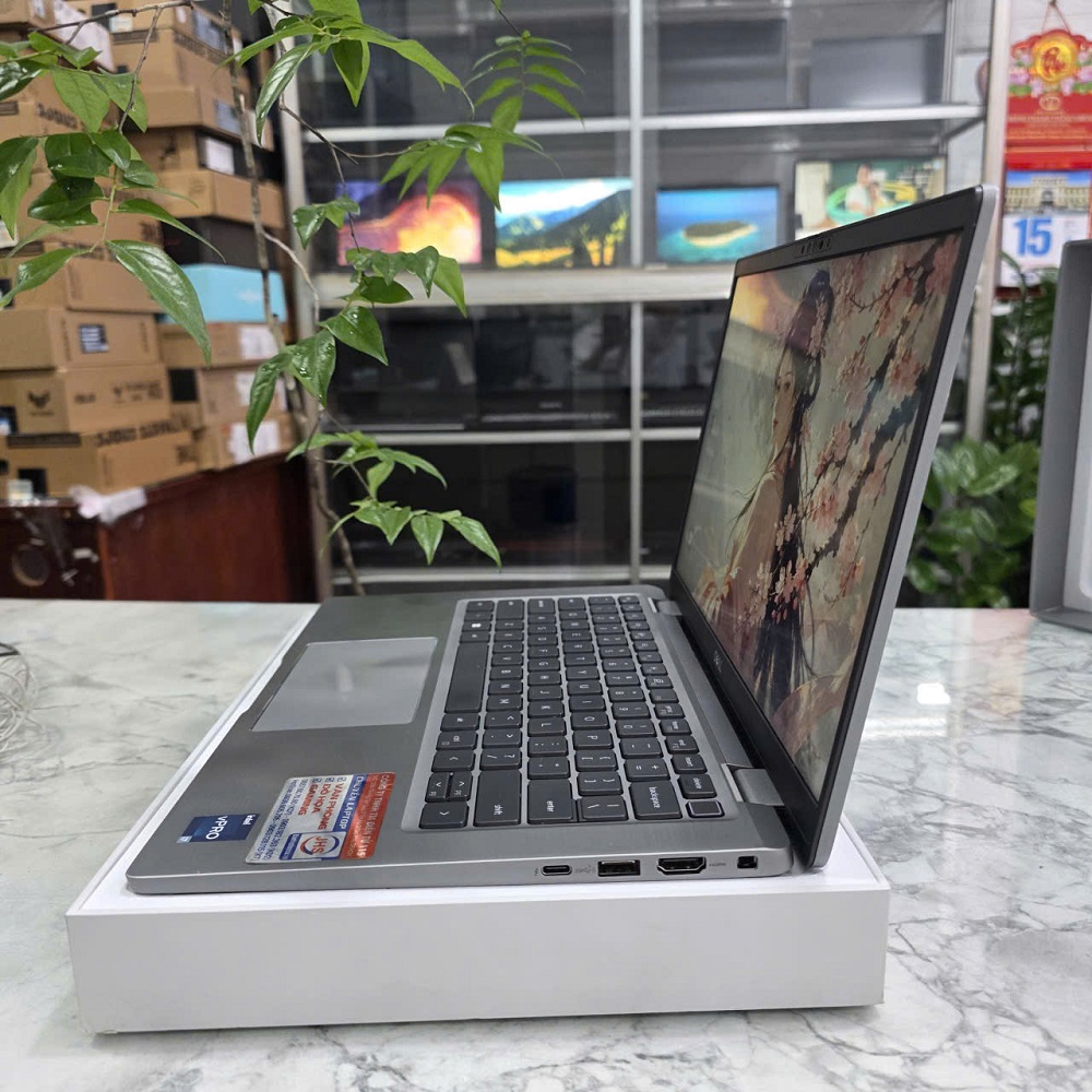 DELL LATITUDE 7430 Vỏ Nhôm Nguyên Khối CORE I7-1265U7 RAM 16GB SSD 256GB MÀN HÌNH : 14.0''Inch Fhd+ Touch
