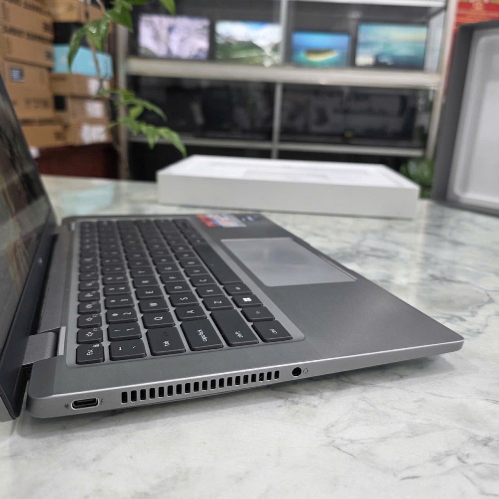 DELL LATITUDE 7430 Vỏ Nhôm Nguyên Khối CORE I7-1265U7 RAM 16GB SSD 256GB MÀN HÌNH : 14.0''Inch Fhd+ Touch