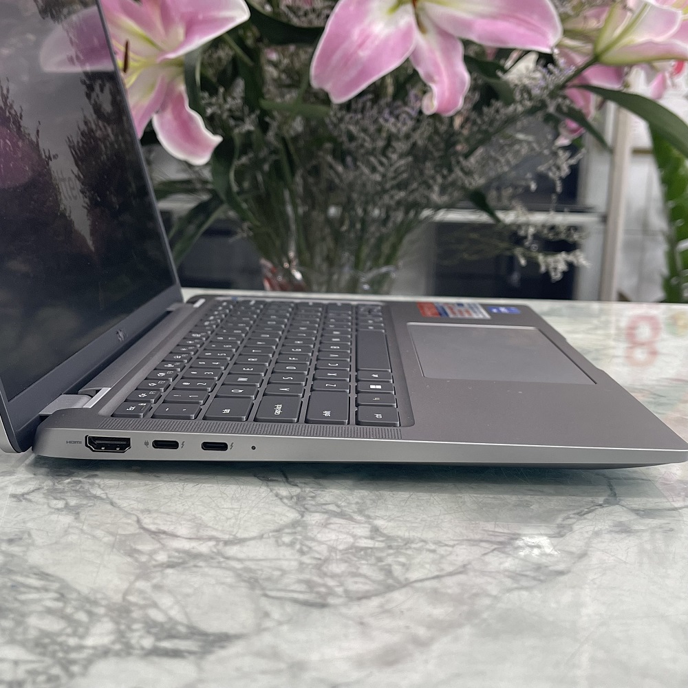 Dell Latitude 7440 Máy LikeNew - Vỏ Nhôm Nguyên Khối CORE I7-1355U RAM 32GB SSD 512GB Màn hình 14 Inch FHD+ (1920x1200)