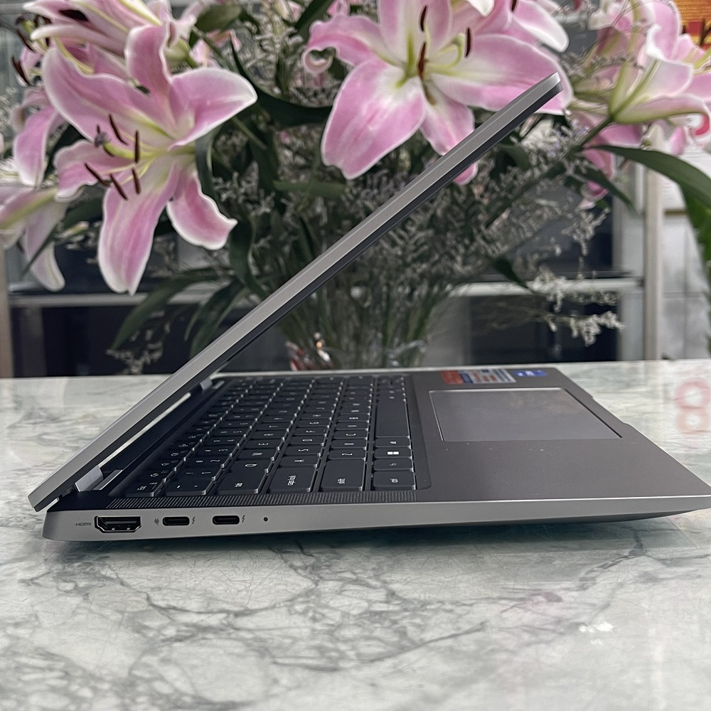 Dell Latitude 7440 Máy LikeNew - Vỏ Nhôm Nguyên Khối CORE I7-1355U RAM 32GB SSD 512GB Màn hình 14 Inch FHD+ (1920x1200)