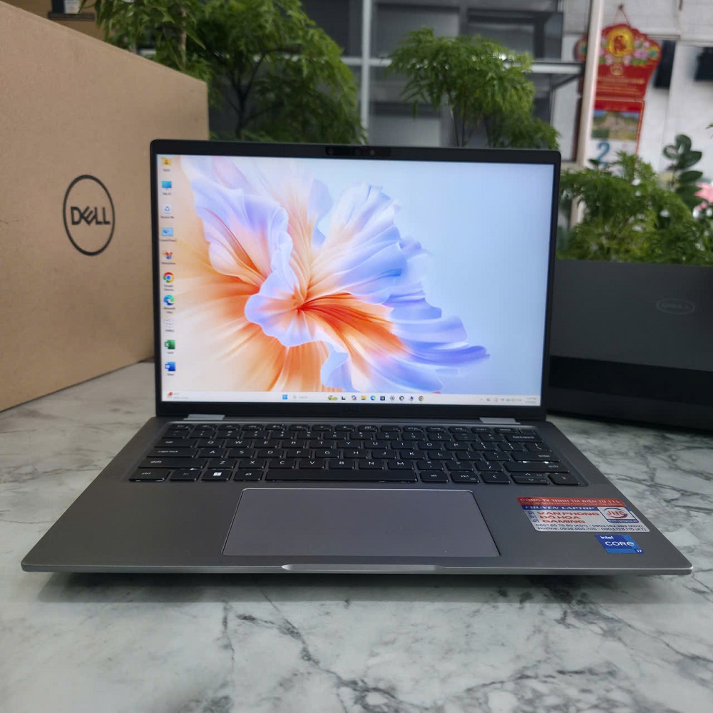 Dell Latitude 7440 Máy LikeNew - Vỏ Nhôm Nguyên Khối CORE I7-1365U RAM 32GB SSD 256GB MÀN HÌNH : 14 Inch 2.5K Touch