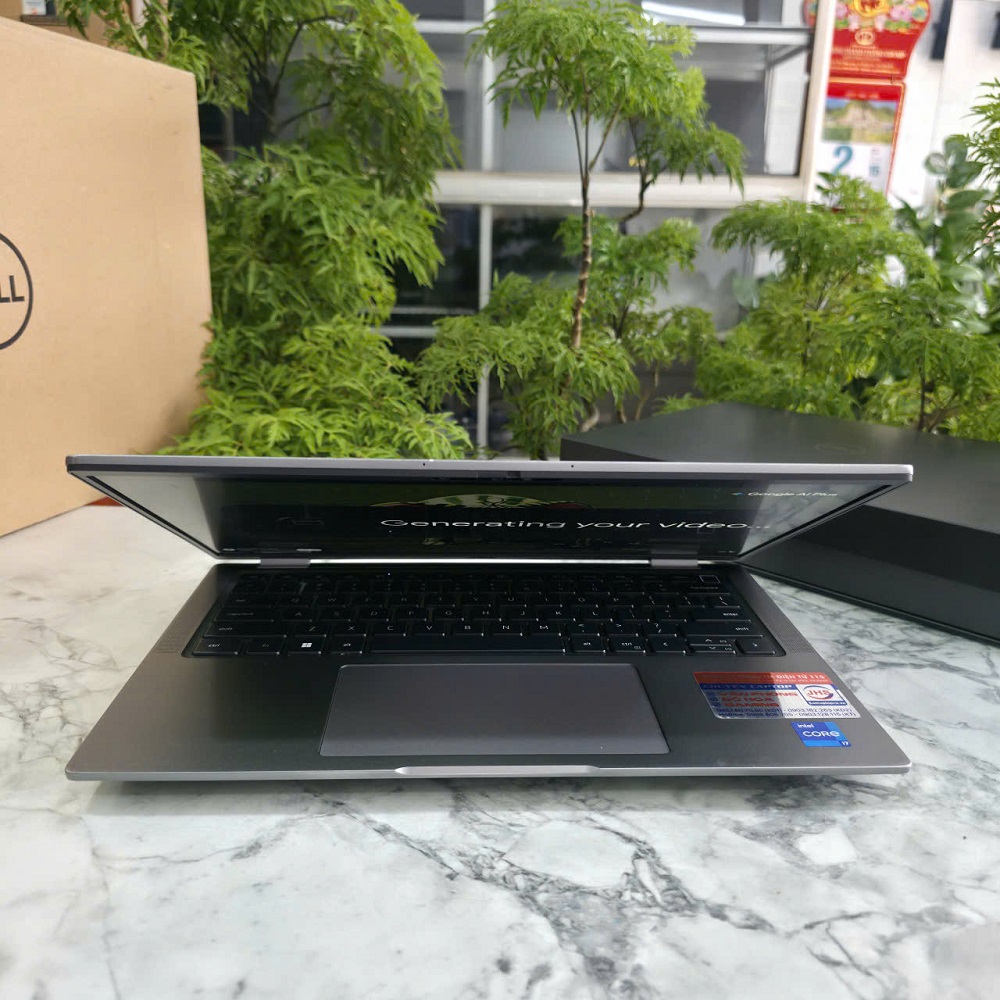 Dell Latitude 7440 Máy LikeNew - Vỏ Nhôm Nguyên Khối CORE I7-1365U RAM 32GB SSD 256GB MÀN HÌNH : 14 Inch 2.5K Touch
