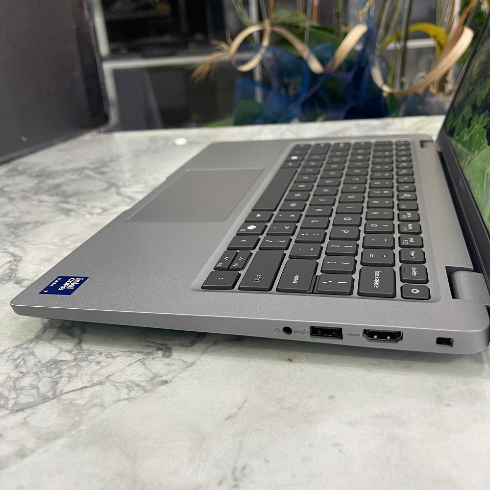 Dell Precision 3490 Ultra 7 155U RAM 16GB SSD 512GB MÀN HÌNH 14″FHD IPS / Copilot AI