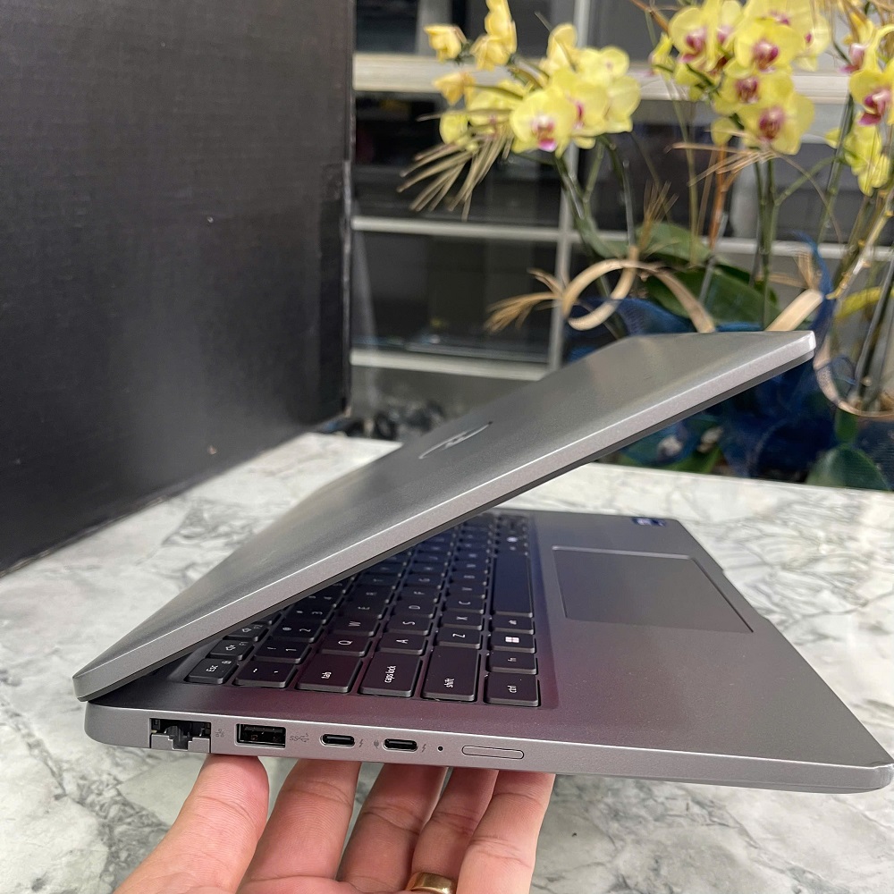 Dell Precision 3490 Ultra 7 155U RAM 16GB SSD 512GB MÀN HÌNH 14″FHD IPS / Copilot AI