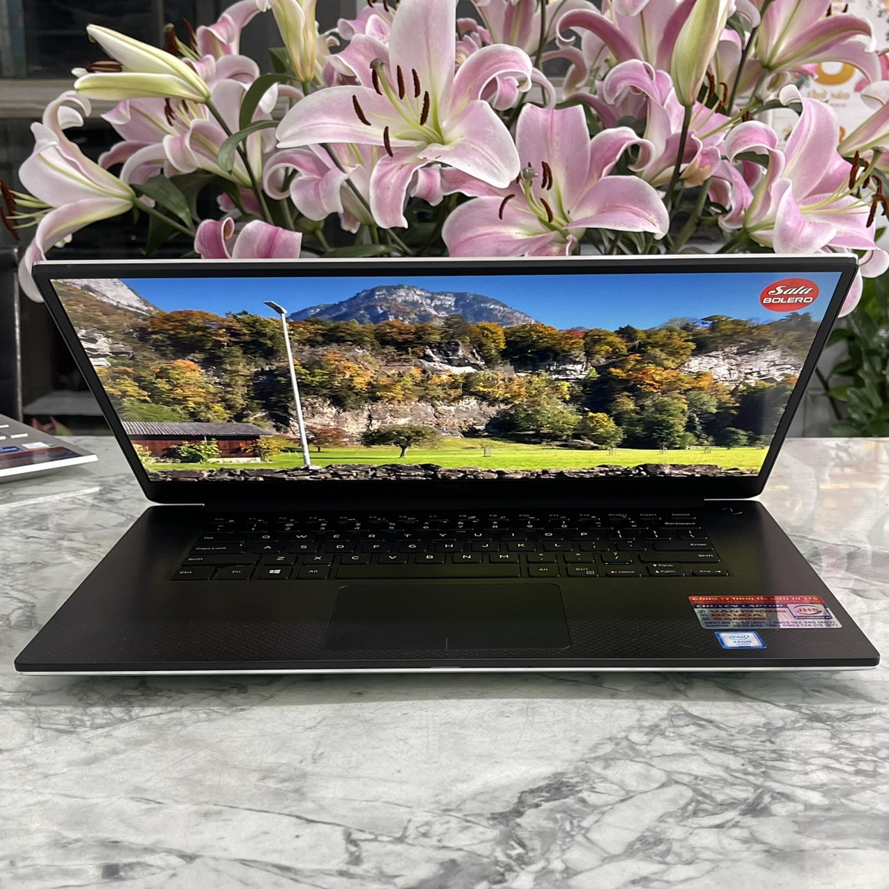 Dell Precision 5540 (MÁY LIKENEW) Xeon E-2276M Ram 32gb Ssd 512gb Nvidia Quadro T1000 Màn Hình 15.6 Fhd IPS