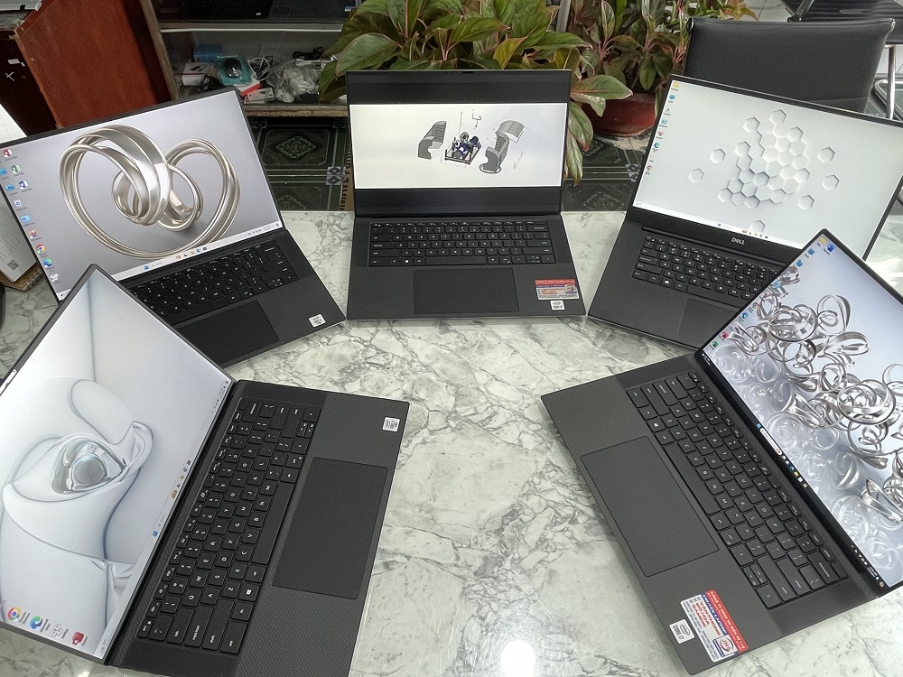 Dell Precision 5550 CORE™ I7-10875H RAM 16GB SSD 512GB Quadro T1000 (4GB) MÀN HÌNH : 15.6''Inch Fhd + IPS