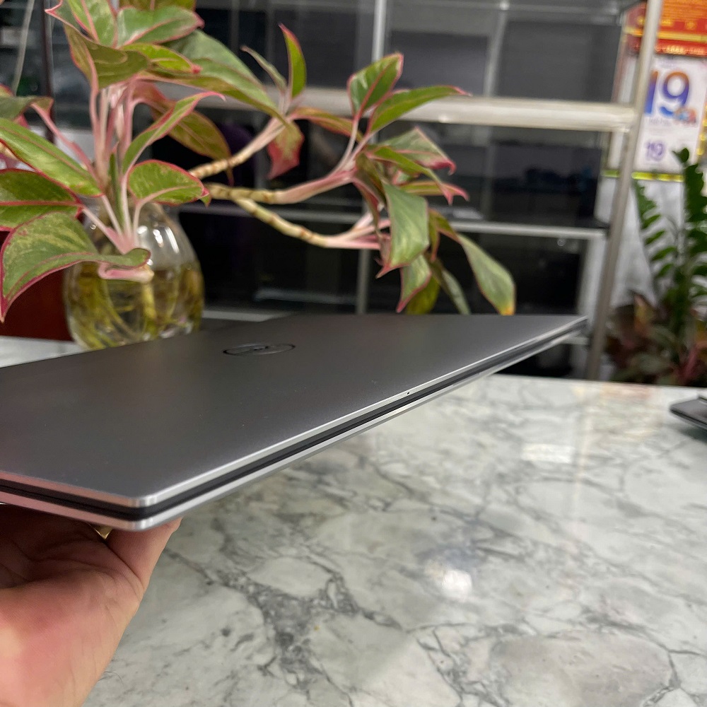 Dell Precision 5560 ( CHUYÊN ĐỒ HỌA GIÁ RẺ ) CORE I9-11950H RAM 32GB SSD 512GB RTX A2000 MÀN HÌNH : 15.6 Inch FHD+