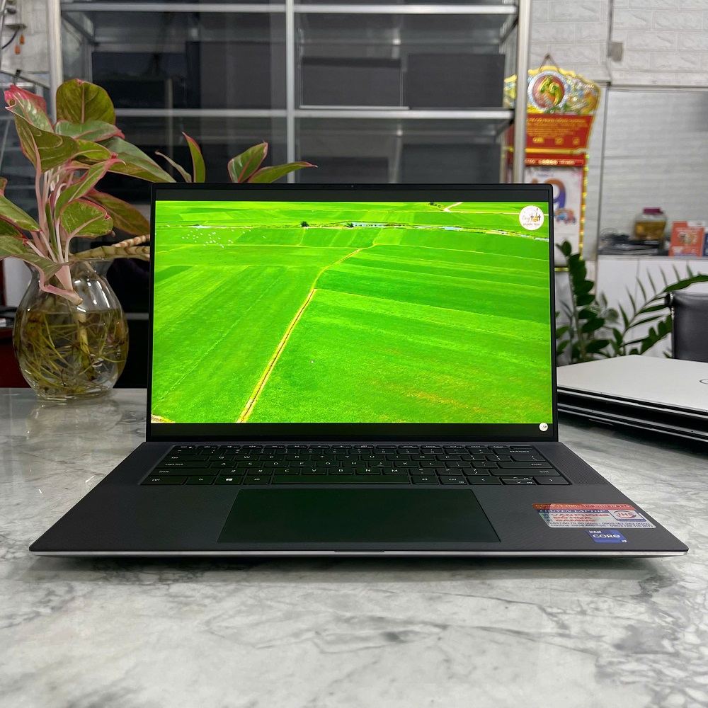 Dell Precision 5560 ( CHUYÊN ĐỒ HỌA GIÁ RẺ ) CORE I9-11950H RAM 32GB SSD 512GB RTX A2000 MÀN HÌNH : 15.6 Inch FHD+