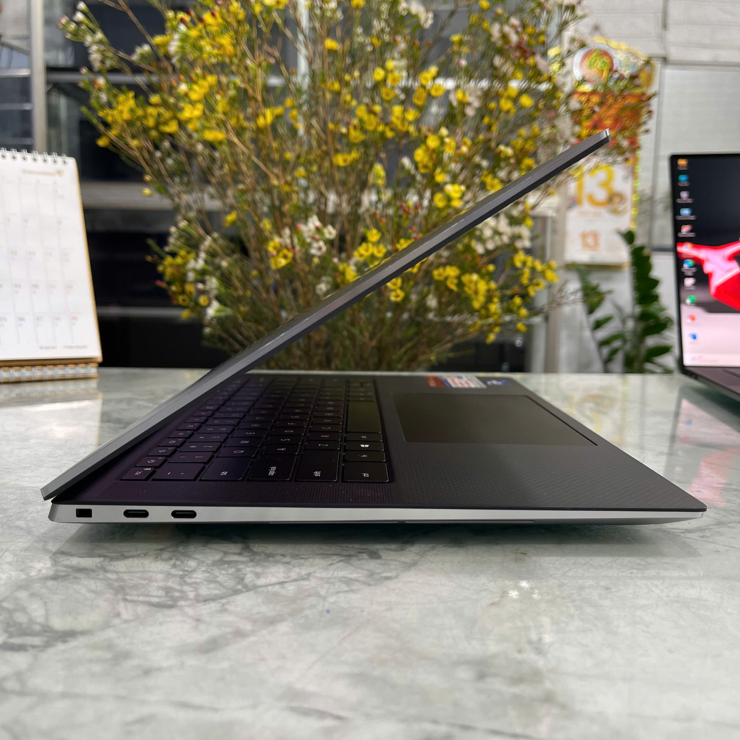 Dell Precision 5560 ( Máy LikeNew-CHUYÊN ĐỒ HỌA GIÁ RẺ ) Core I7-11850H Ram 32Gb Ssd 1.000Gb NVIDIA RTX A2000 Màn hình 15.6 Inch FHd+ 