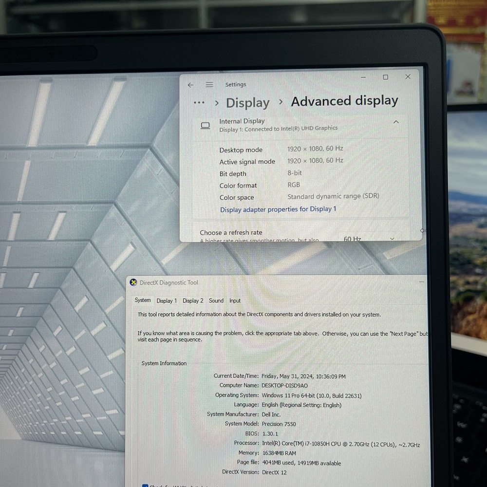 Dell Precision 7550 MÁY TRẠM GIÁ TỐT CORE I7-10850H RAM 16GB SSD 512GB VGA Quadro T1000 MÀN HÌNH : 15.6 Inch Fhd IPS FaceID