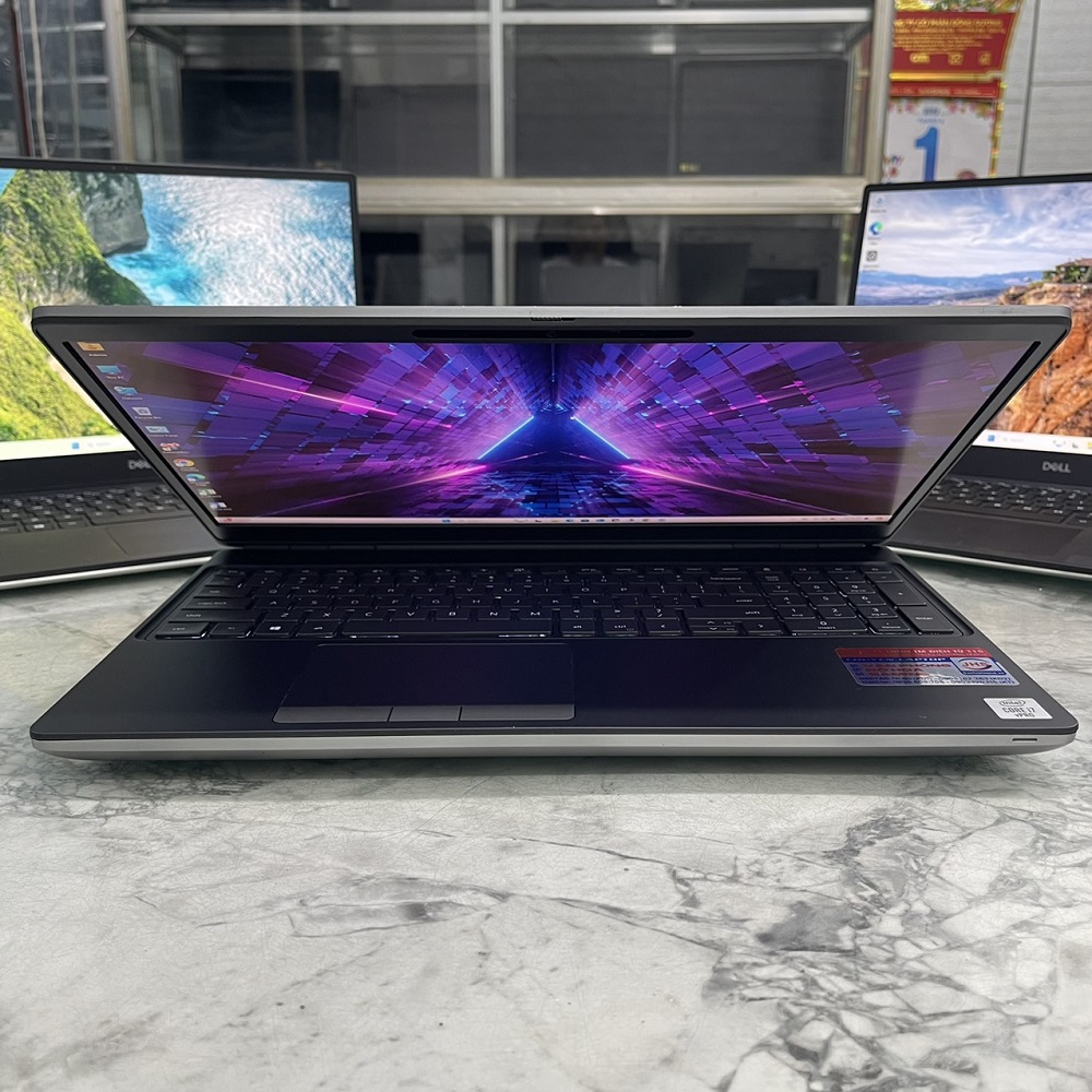 Dell Precision 7550 MÁY TRẠM GIÁ TỐT CORE I7-10850H RAM 16GB SSD 512GB VGA Quadro T1000 MÀN HÌNH : 15.6 Inch Fhd IPS FaceID