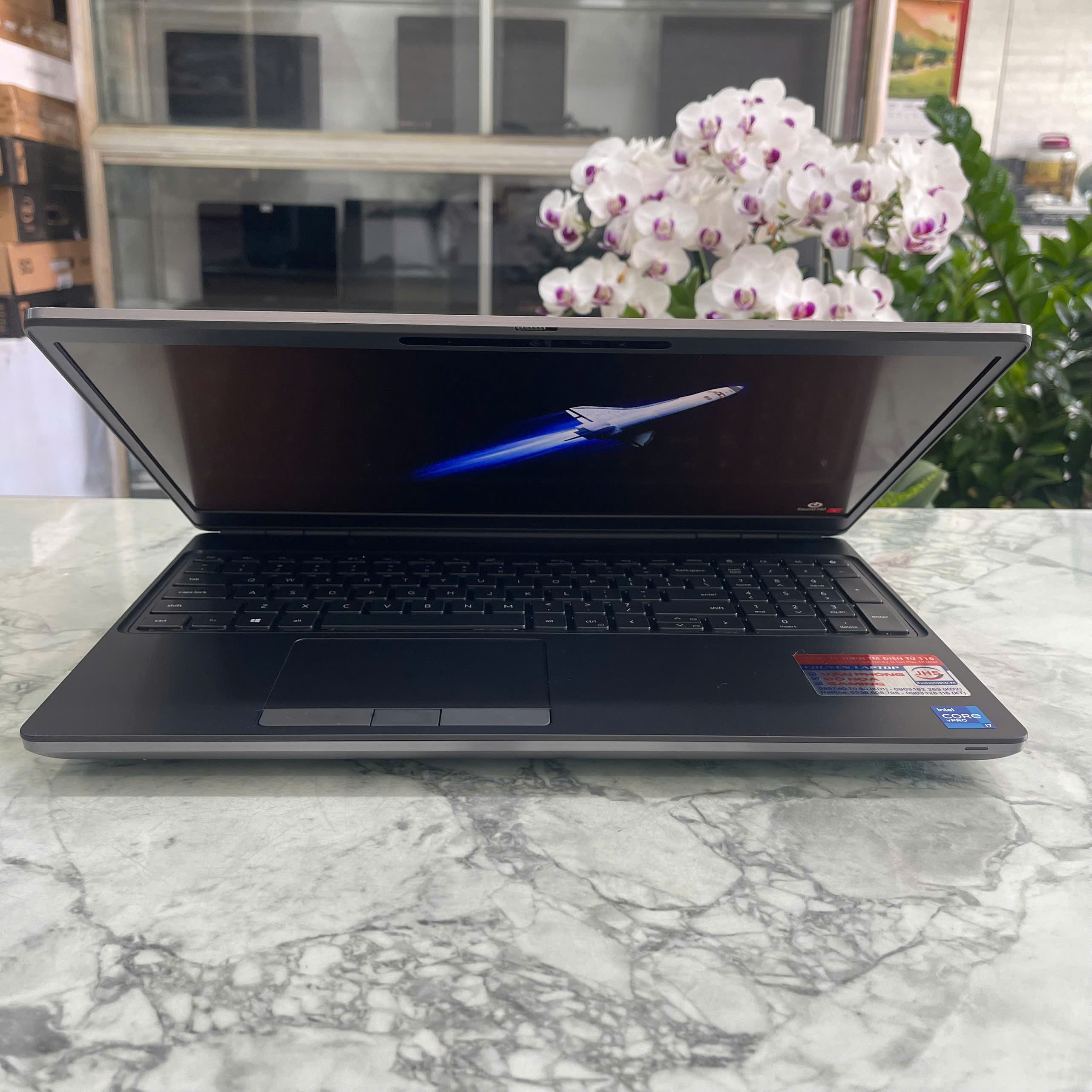 Dell Precision 7560 Core I7-11850H RAM 32GB SSD 512GB VGA Quadro T1200 MÀN : 15.6 Inch FHD IPS