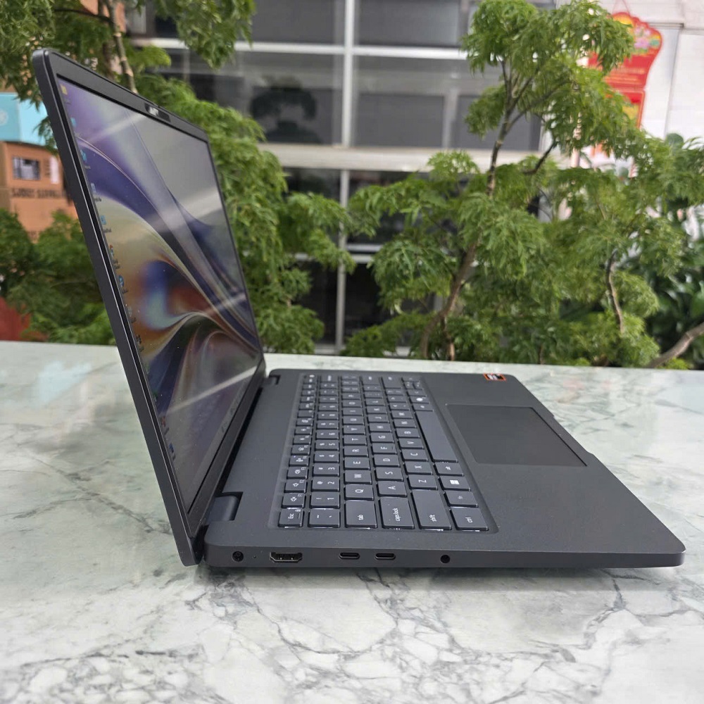Dell Pro 14 PC14255 RYZEN 5- 220w RAM 16GB SSD 512GB MÀN HÌNH : 14 Inch FHD+