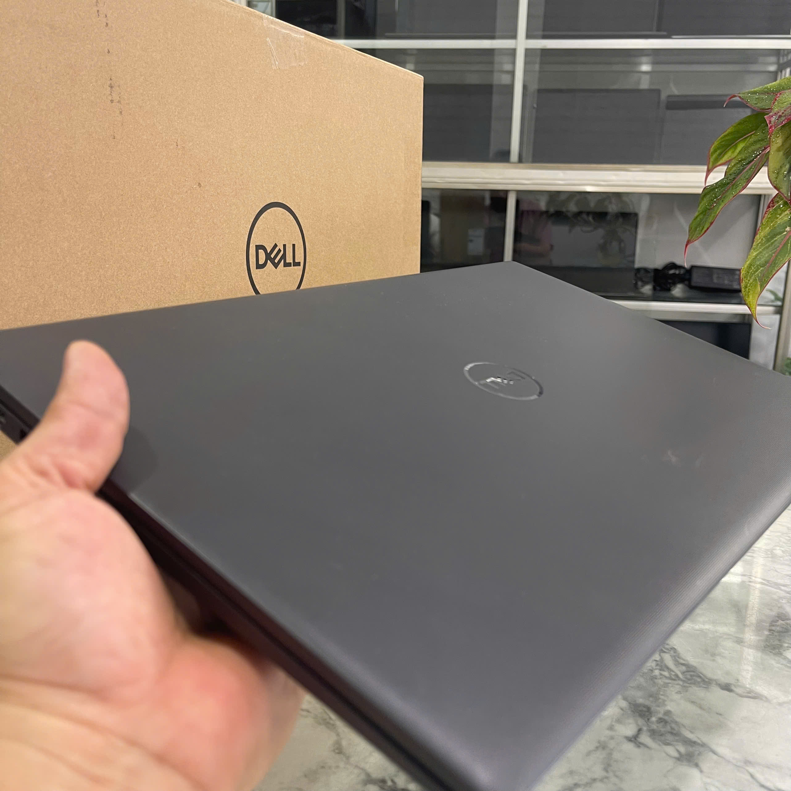 Dell Vostro 15 3510 Core™ I5-1135G7 Ram 8GB Ssd 256GB Màn Hình : 15.6 Inch  FullHD IPS 