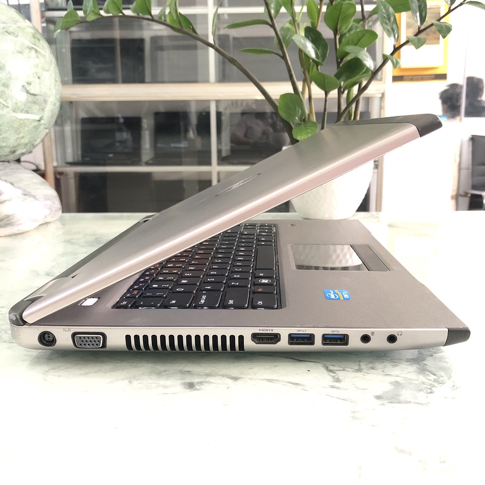 Dell Vostro 3560 Core i5-3210M Ram 4gb SSD 256Gb Màn hình 15.6 inch 