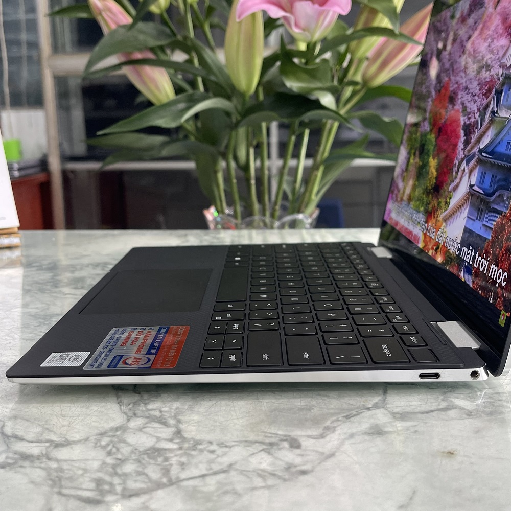 Dell XPS 13 7390  2-In-1 Core I7-1065G7 RAM 16GB SSD 256GB MÀN  HÌNH 13.4 Inch 4K (3840 x 2400) TouchXoay Gập 360