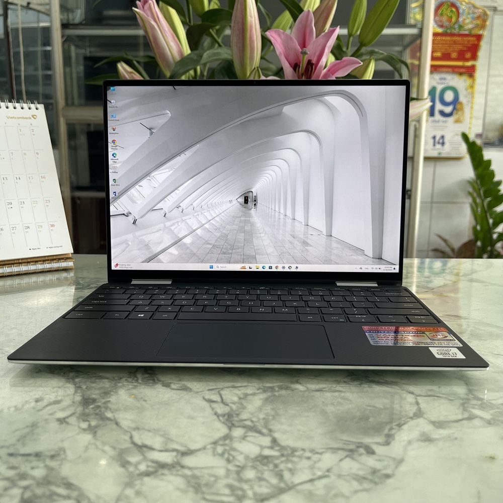 Dell XPS 13 7390  2-In-1 Core I7-1065G7 RAM 16GB SSD 256GB MÀN  HÌNH 13.4 Inch 4K (3840 x 2400) TouchXoay Gập 360