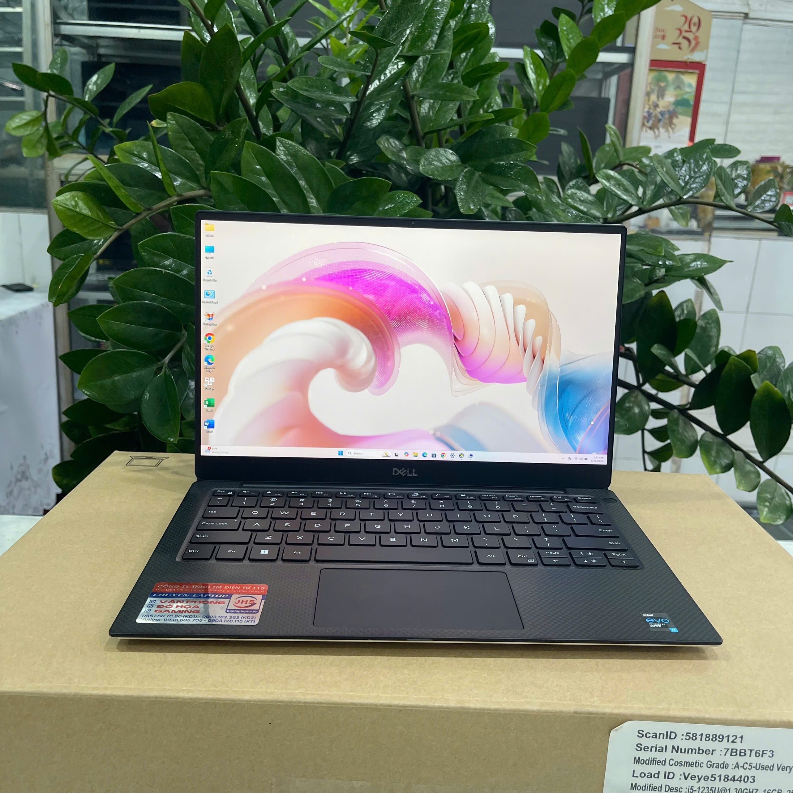 Dell XPS 13 9305 Core I7-1165G7 Ram 16GB SSD 512GB Màn Hình 13.3″ Inch IPS FullHD