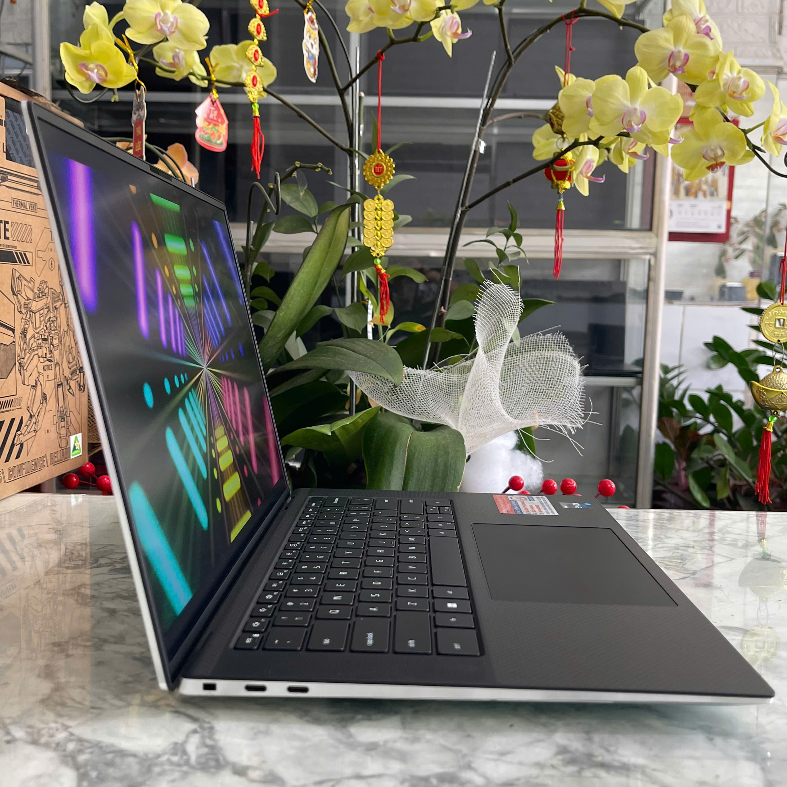 Dell XPS 15 9530 ( LIKENEW - GÍA TỐT ) Core I7-13700H Ssd 512GB Ram 16GB Intel® Arc™ A370M 4GB Màn Hình : 15.6Inch FHD + 