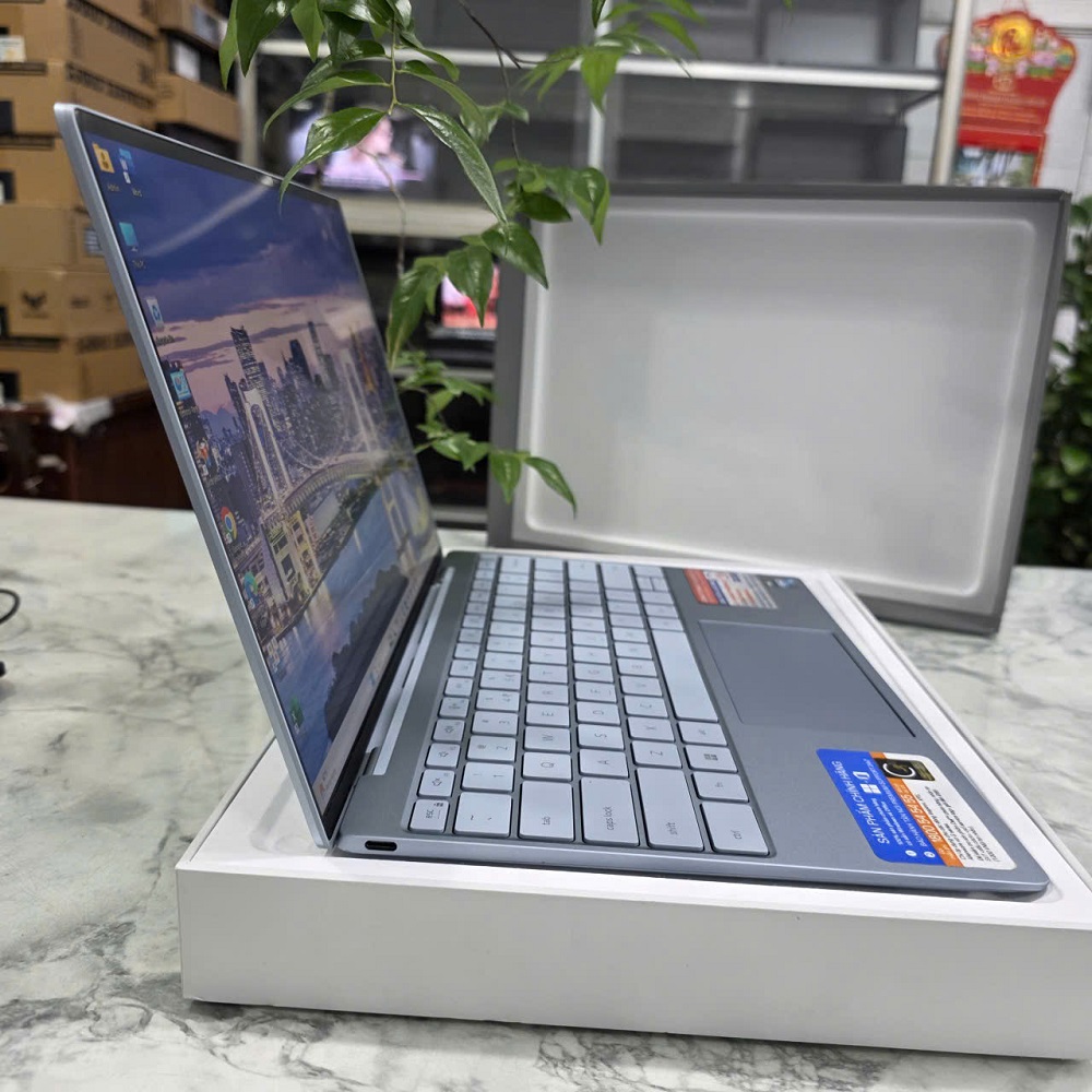 DELL XPS 9315 MÀU XANH (Sky) CORE I5-1230U RAM 8GB SSD 512GB MÀN HÌNH : 13.4 Inch FHD+