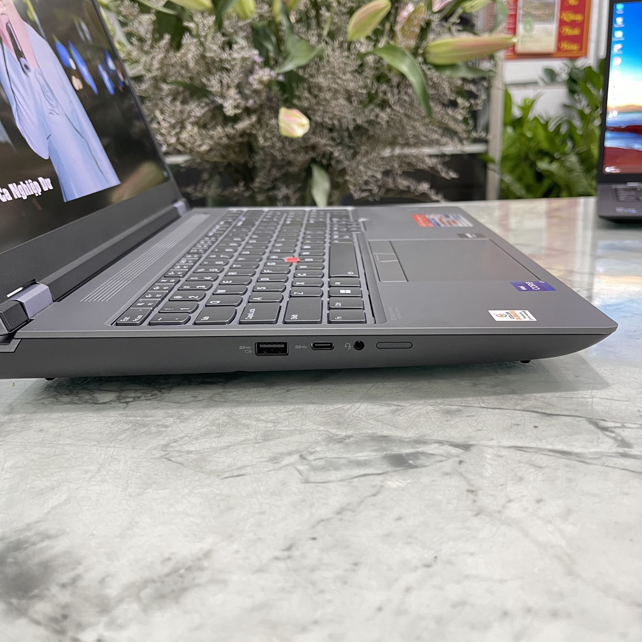 Đồ Họa - Gaming Lenovo ThinkPad P16 Gen1 Core I7-12850HX Ram 64gb Ssd 1.000gb Và 500gb Ssd  Card RTX A3000 12GB GDDR6  Màn Hình 16" QHD.