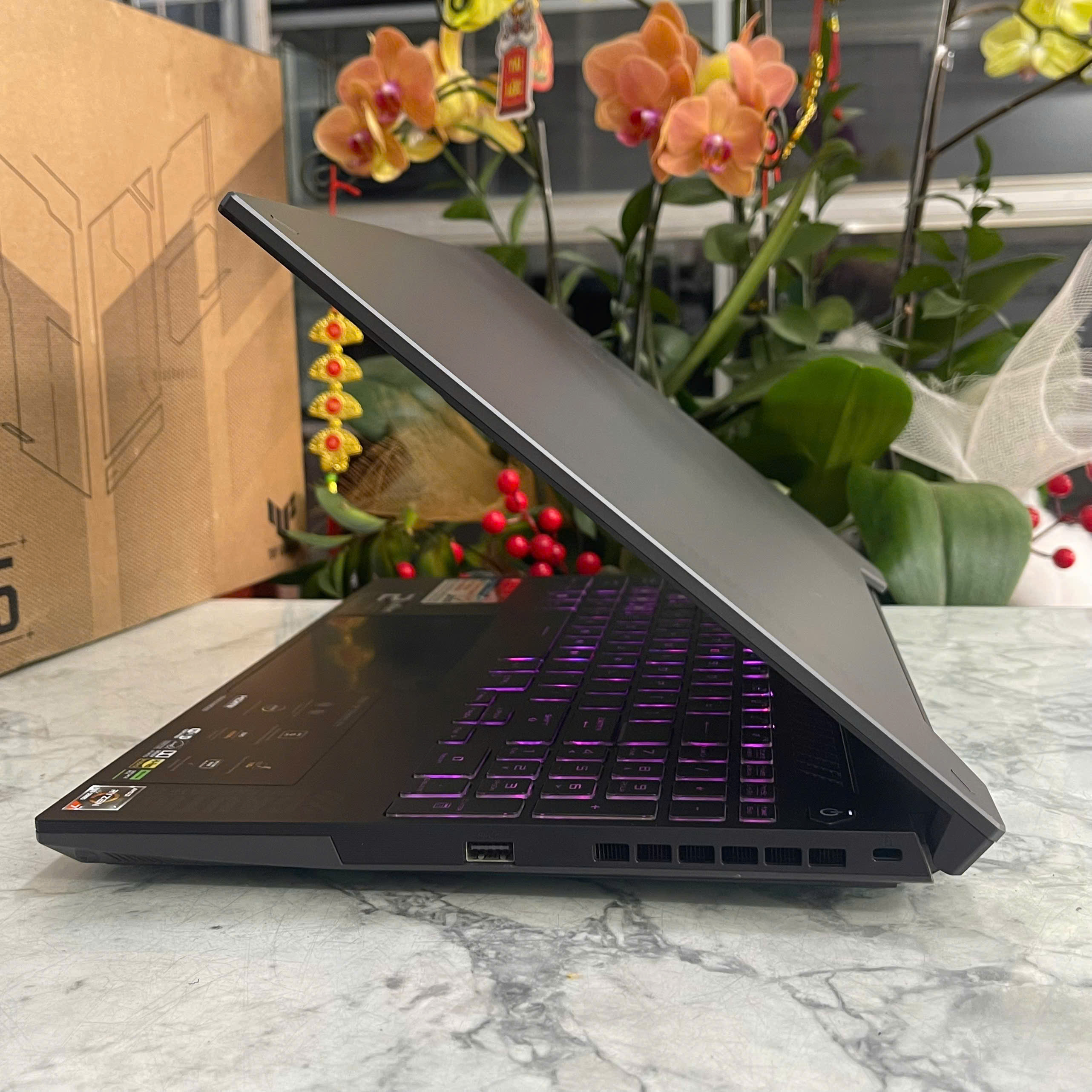  Gaming Asus TUF A15 FA507NV (Máy LikeNew-Còn Bảo Hành Hãng) Ryzen 7-7735HS Ram 8GB Ssd 512GB Card RTX 4060 8GB Màn Hình 15.6 FHD IPS, 100% sRGB & 144Hz