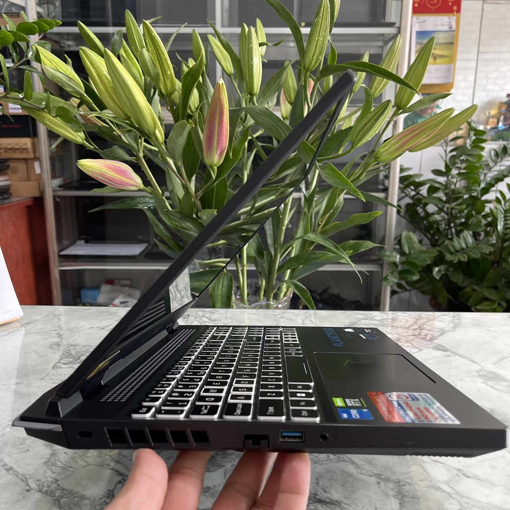 Gaming - Đồ Họa Acer Nitro 5 Tiger AN515-58-525P CORE I5-12500H RAM 8GB SSD 512GB RTX 3050 4GB MÀN HÌNH : 15.6″ FHD IPS 144Hz