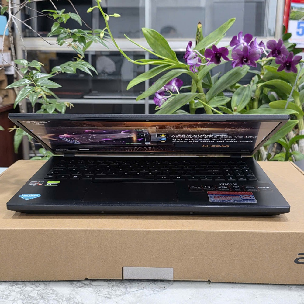 Gaming - Đồ Họa Acer Nitro V 15 ProPanel ANV15-41-R9M1 (Máy LikeNew-BHH) RYZEN 5 7535HS RAM 16GB SSD 512GB RTX 3050 6GB  MÀN : 15.6 Inch IPS 180Hz
