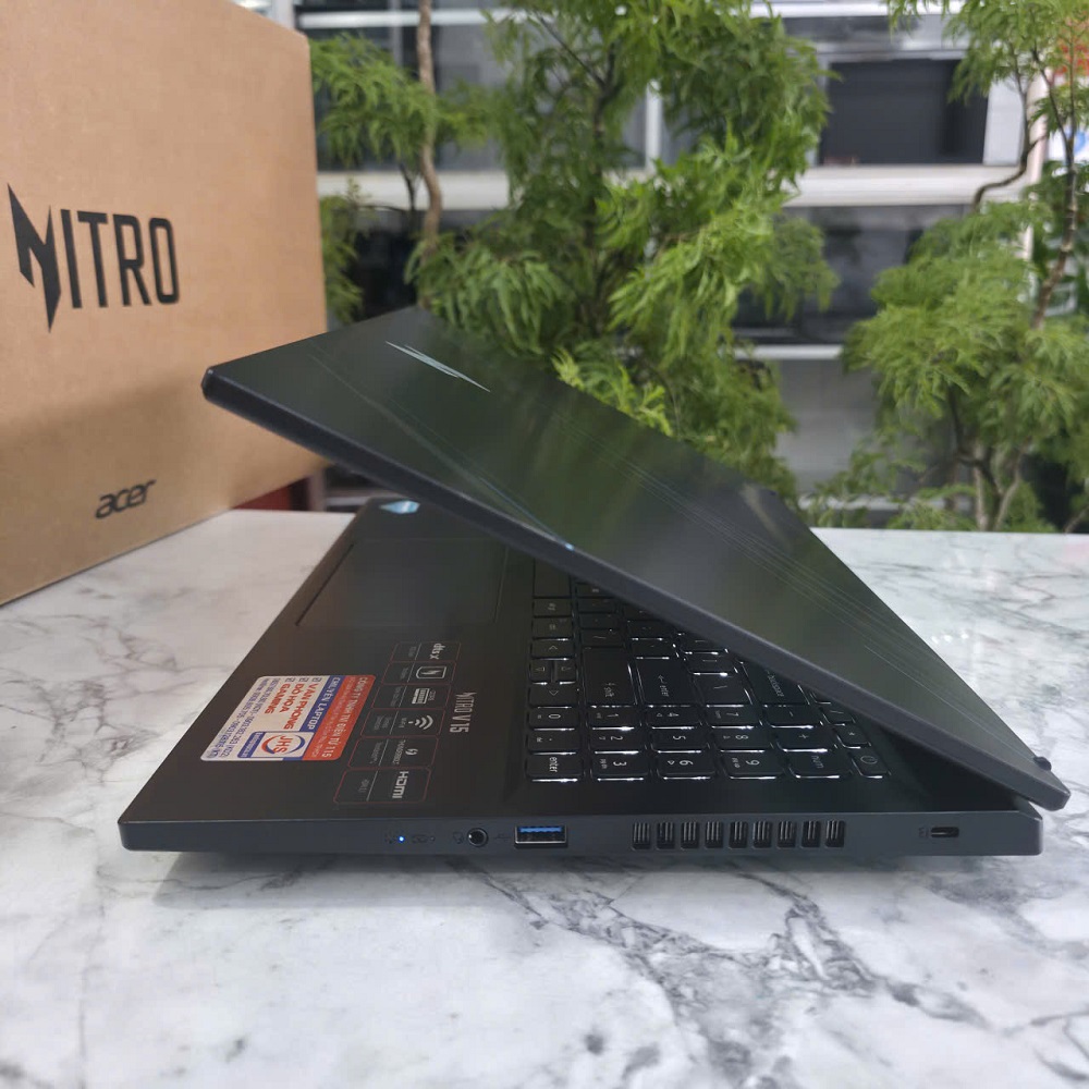 Gaming - Đồ Họa Acer Nitro V ANV15-51-71VS Core I7-13620H RAM 16GB SSD 512GB RTX™ 2050 MÀN HÌNH : 15.6 Inch FHD IPS 144Hz 45%NTSC