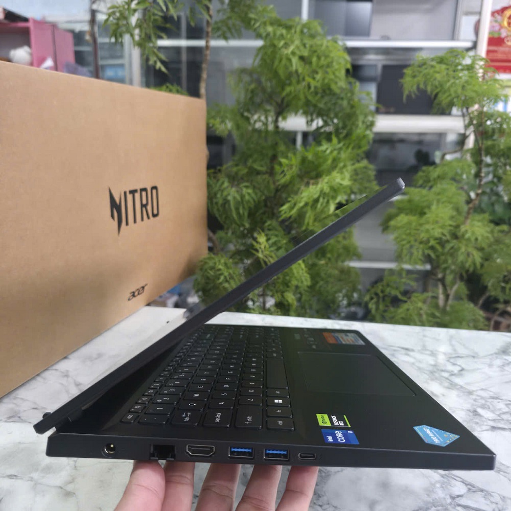 Gaming - Đồ Họa Acer Nitro V ANV15-51-71VS Core I7-13620H RAM 16GB SSD 512GB RTX™ 2050 MÀN HÌNH : 15.6 Inch FHD IPS 144Hz 45%NTSC