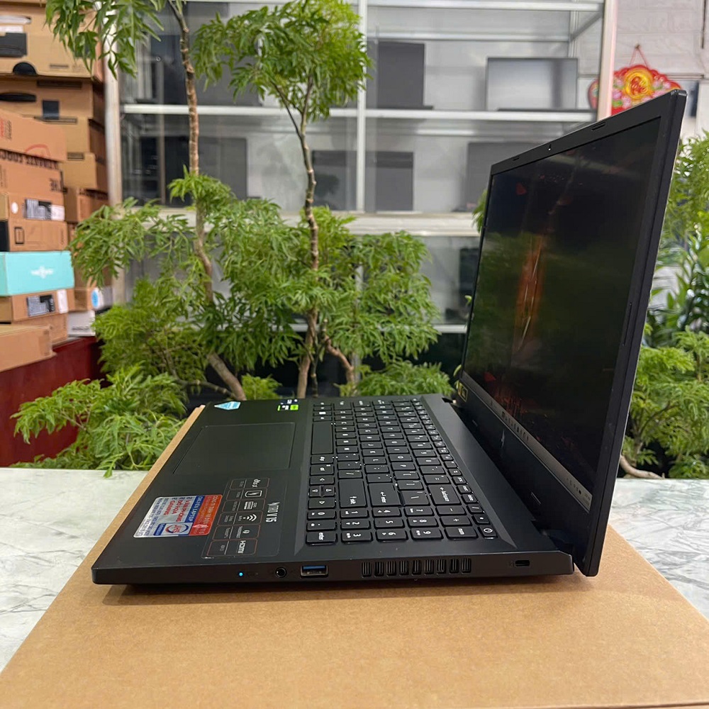 Gaming - Đồ Họa Acer Nitro V ANV15-51-91T5 CORE I9-13900H RTX4060 8GB GDDR6 RAM 16GB SSD 512GB MÀN HÌNH : 15.6 Inch FHD IPS 144Hz