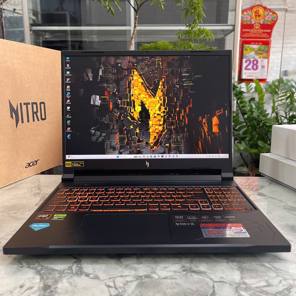 Gaming - Đồ Họa Acer Nitro V ANV16-41-R36Y (Máy LikeNew-Còn Bảo Hành Hãng 8/2028) RYZEN 7 8845HS RAM 16GB SSD 512GB RTX™ 4050 6GB MÀN HÌNH : 116 INCH WUXGA
